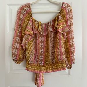 Lily White Women’s Top